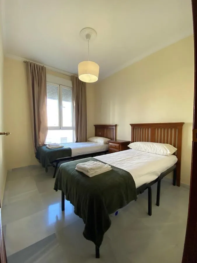 Lägenhet Fantastico Apartamento Con Parking Avenida De Cadiz Sevilla
